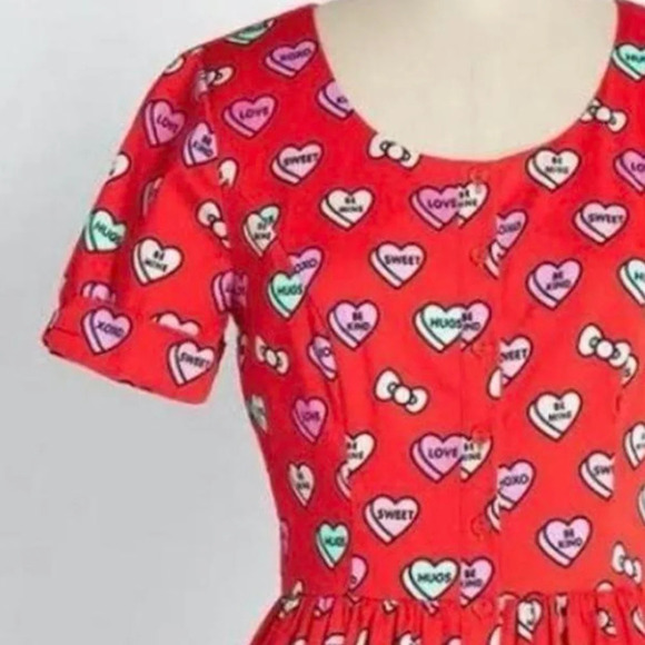 ModCloth X Hello Kitty "Hearts of Conversation" 2021 Dress - Picture 2 of 5